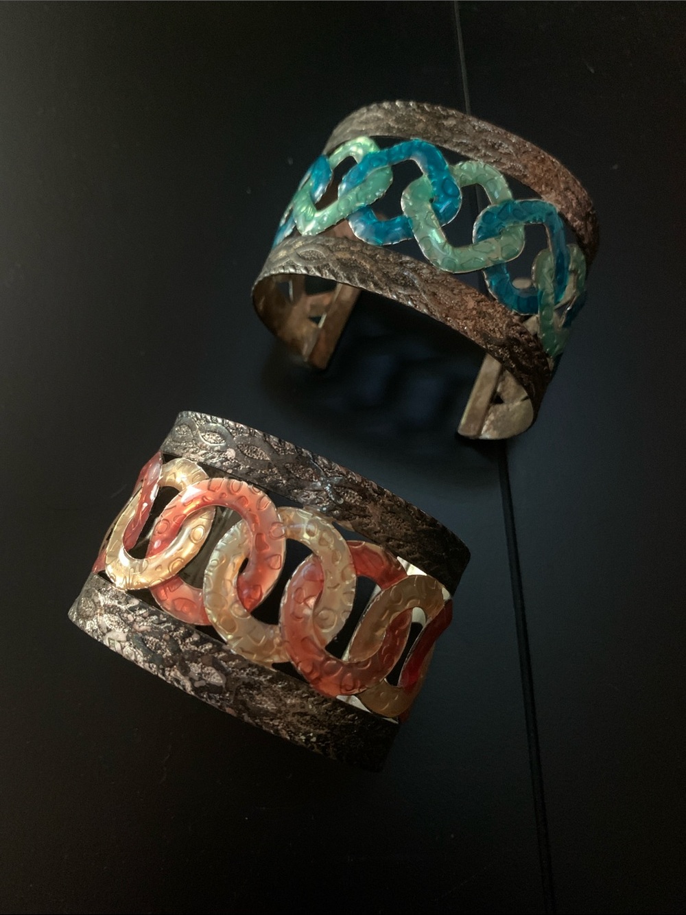 Source Unknown Two-Tone Wave Link Cuff Bracelets - Teal & Coral